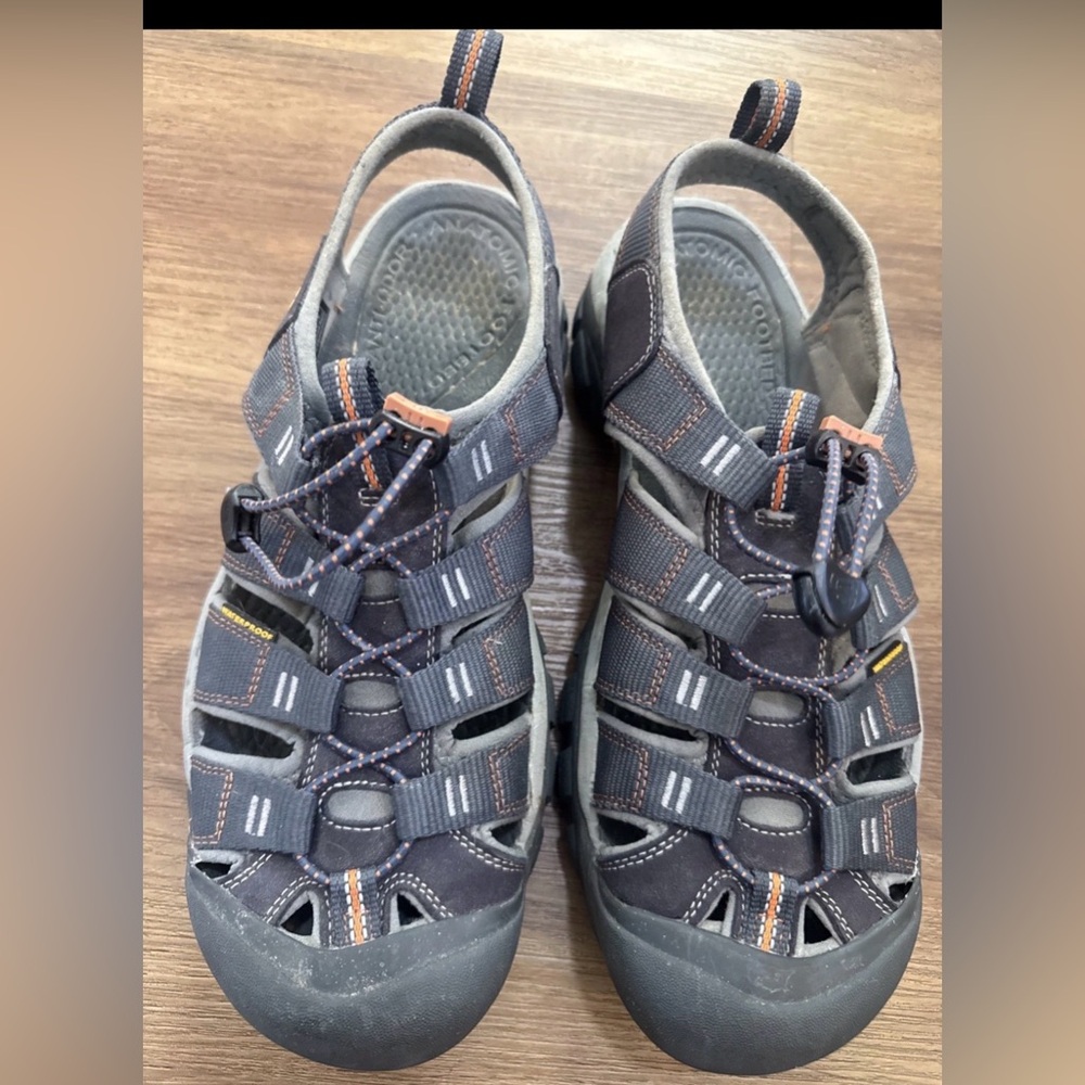 Keen Newport H2 Athletic Sports Sandals Mens Size 10 Waterproof